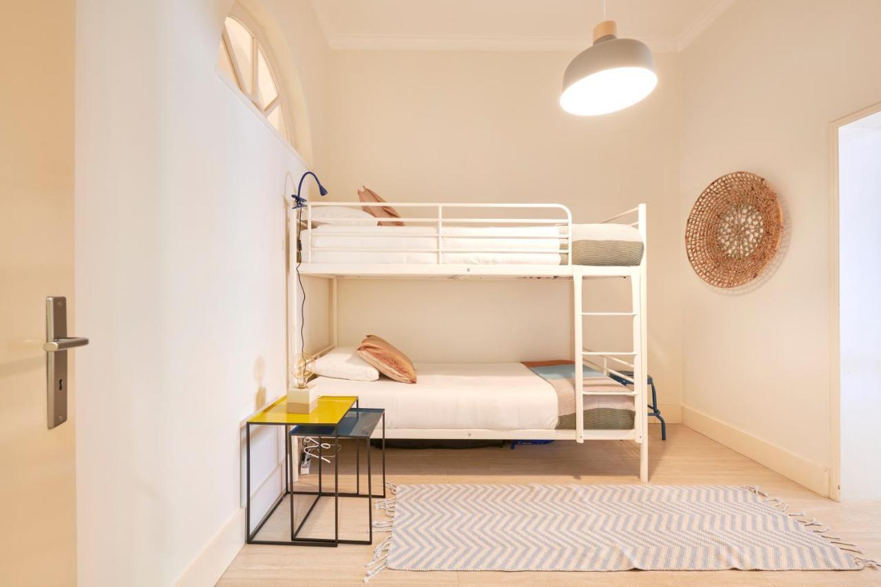 Charming 3Br Apt W/ Patio, By Timecooler Lisbona Esterno foto
