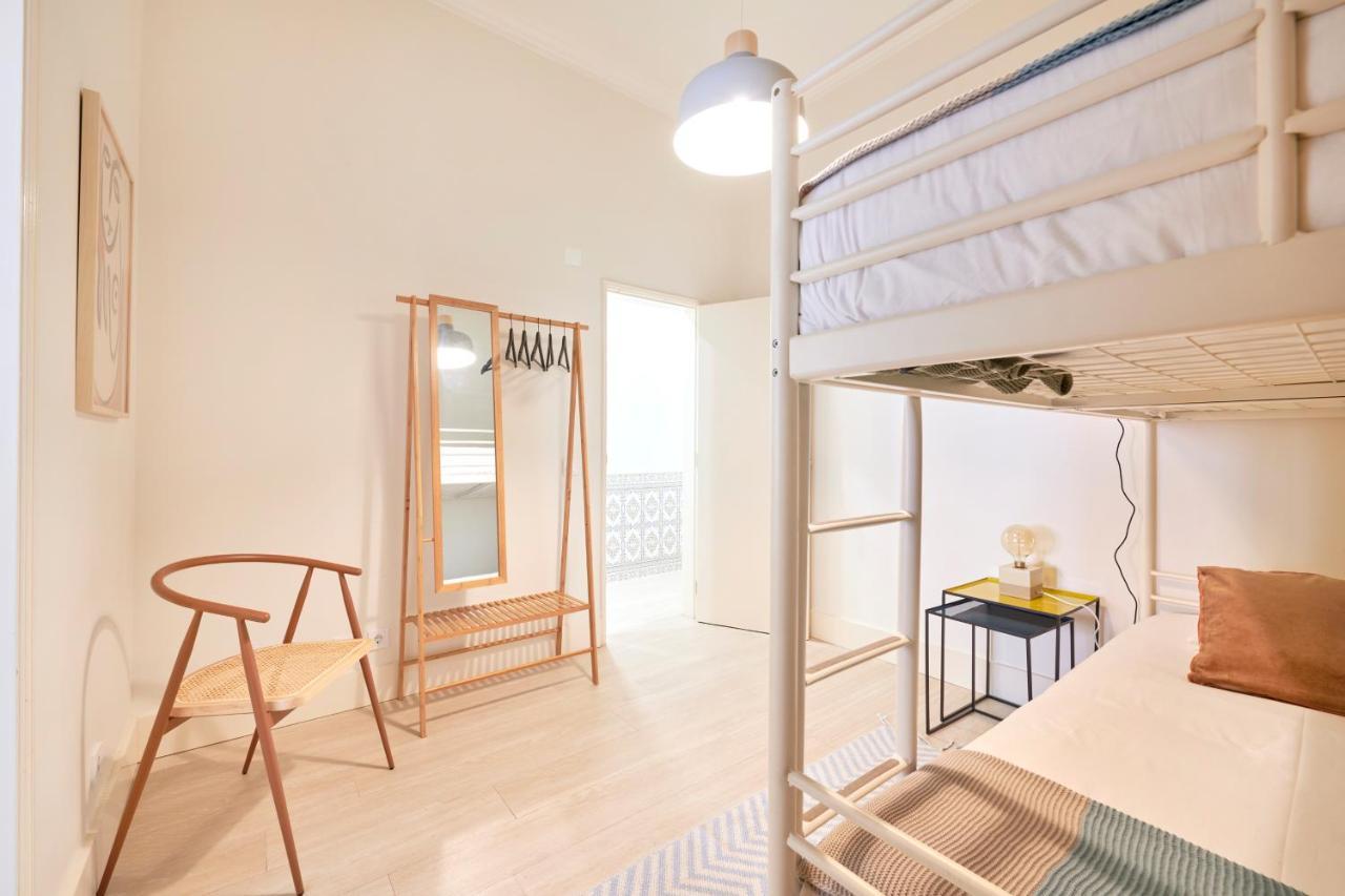 Charming 3Br Apt W/ Patio, By Timecooler Lisbona Esterno foto