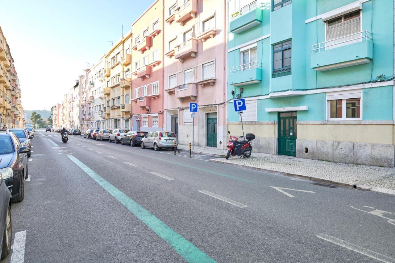 Charming 3Br Apt W/ Patio, By Timecooler Lisbona Esterno foto