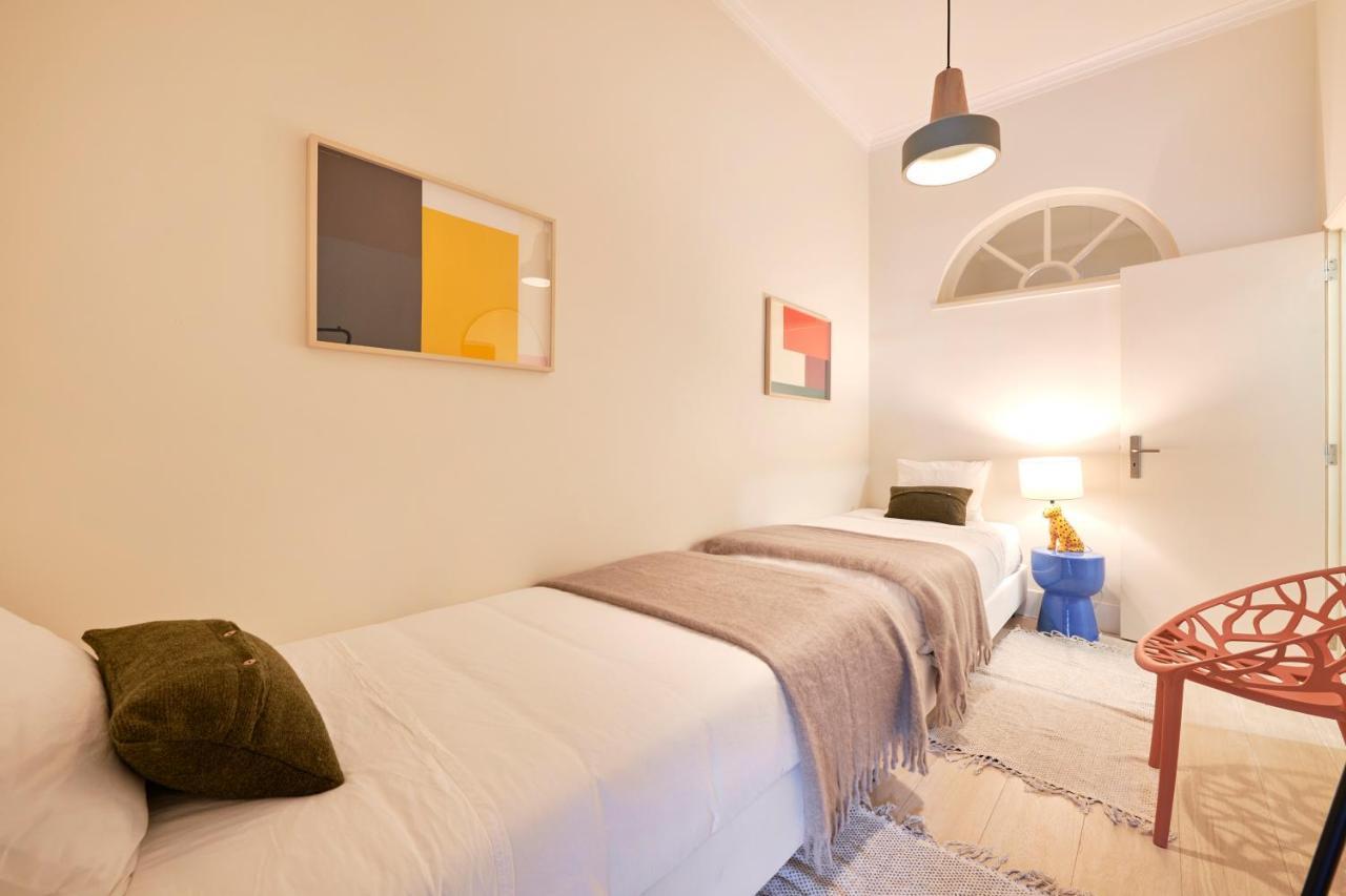 Charming 3Br Apt W/ Patio, By Timecooler Lisbona Esterno foto